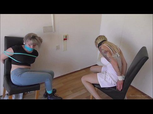 ❤️ צוגעבונדן / צוגעבונדן און געגאסען / מיידל אין נויט ❤❌  סעקס ביי yi.porno24-7.ru